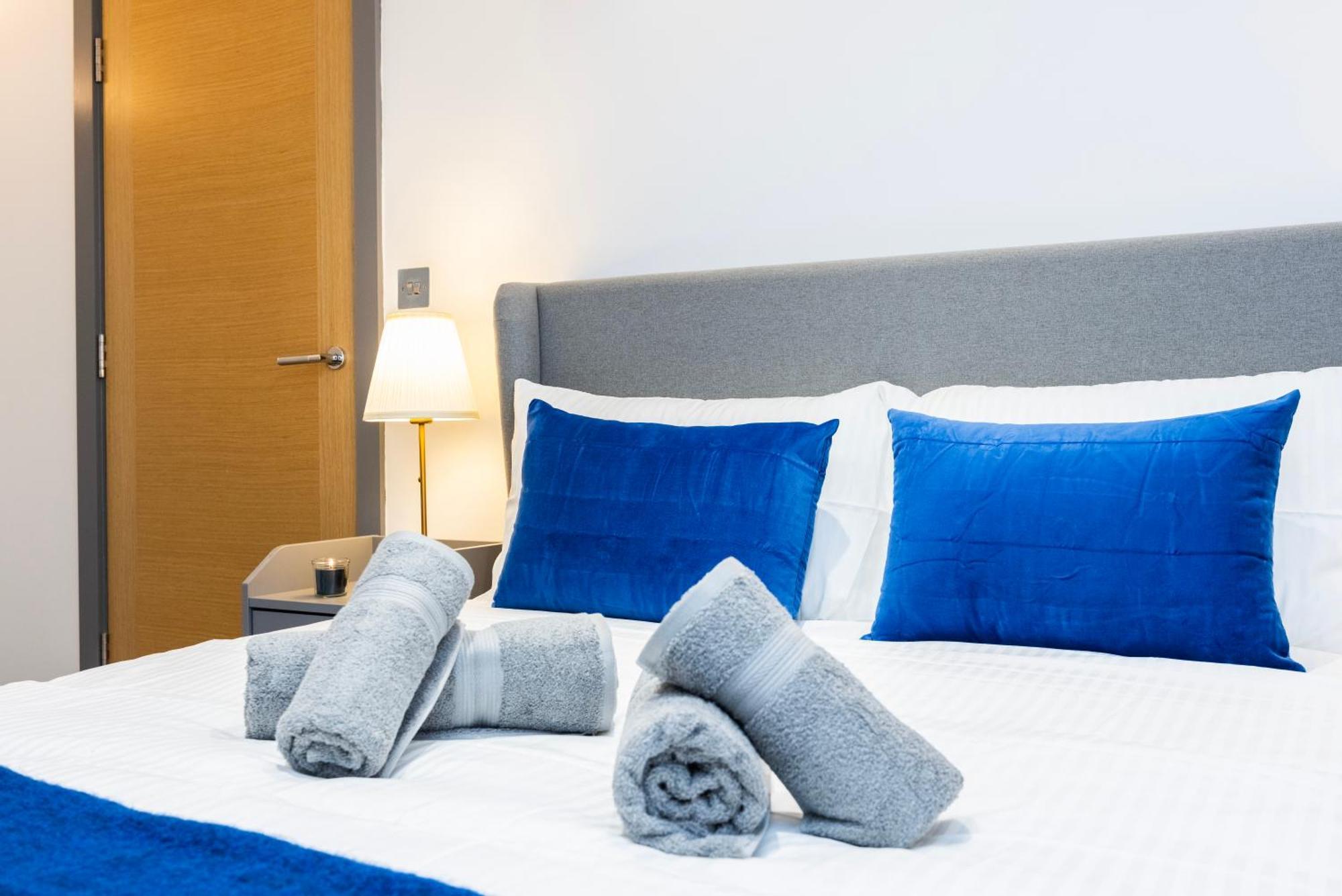 2 Bed 2 Bath Deluxe Flat In Kensington Apartamento Londres